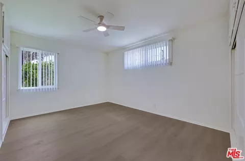 7026 Colbath Ave, Van Nuys, CA 91405 photo 14