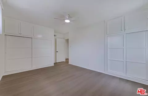 7026 Colbath Ave, Van Nuys, CA 91405 photo 40