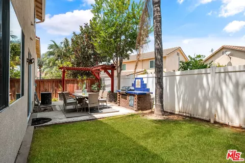 33 Halifax Pl, Irvine, CA 92602 photo 25