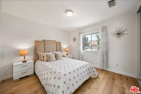 33 Halifax Pl, Irvine, CA 92602 photo 16