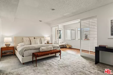 Bedroom - 28 24th Ave, Venice, CA 90291 photo 2 of 4