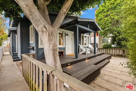 Exterior - 28 24th Ave, Venice, CA 90291 photo 2 of 8