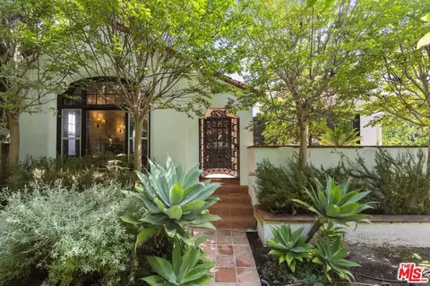 638 S Sycamore Ave, Los Angeles, CA 90036