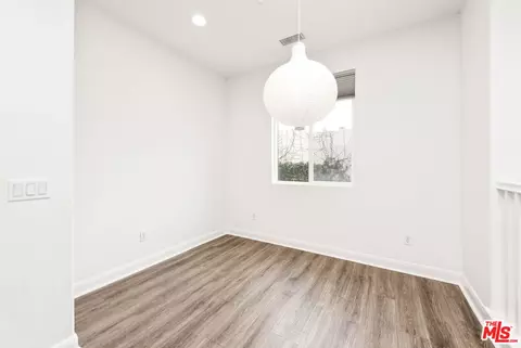 516 E Imperial Ave, El Segundo, CA 90245 photo 12