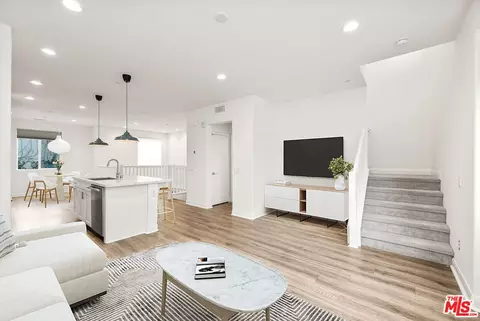516 E Imperial Ave, El Segundo, CA 90245 photo 11