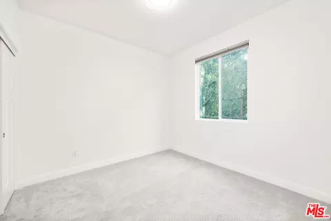 516 E Imperial Ave, El Segundo, CA 90245 photo 16
