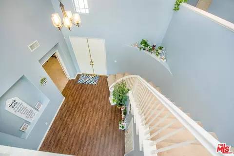 Entry Way - 11488 Brookrun Ct, Riverside, CA 92505 photo 4 of 9