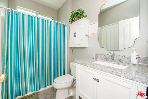 Bath - 11488 Brookrun Ct, Riverside, CA 92505 photo 1 of 5