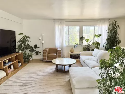 6000 Coldwater Canyon Ave #2, North Hollywood, CA 91606