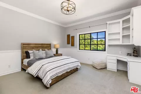 Bedroom - 11060 Hildreth Ct, Camarillo, CA 93012 photo 6 of 11