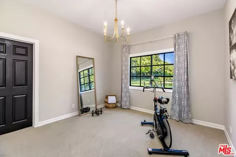 Bedroom - 11060 Hildreth Ct, Camarillo, CA 93012 photo 10 of 11