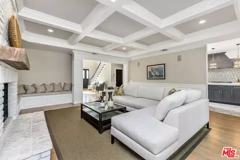 Living - 11060 Hildreth Ct, Camarillo, CA 93012 photo 5 of 5