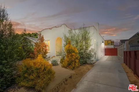 5855 Madden Ave, Los Angeles, CA 90043