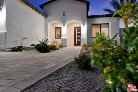 80803 Sunglow Ct, Indio, CA 92201 photo 2