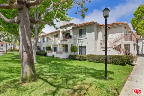445 Ribbon Beach Way #277, Oceanside, CA 92058