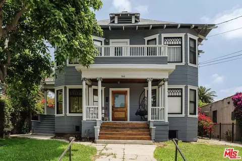 792 E Kensington Rd, Los Angeles, CA 90026