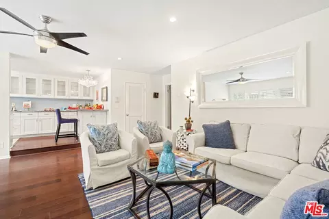 425 Idaho Ave #4, Santa Monica, CA 90403