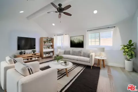 308 13th St, Seal Beach, CA 90740 photo 5