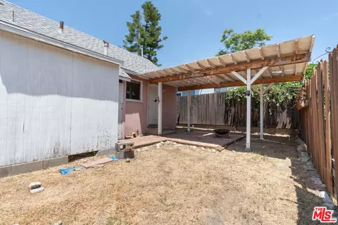 7624 Machrea St, Tujunga, CA 91042 photo 18