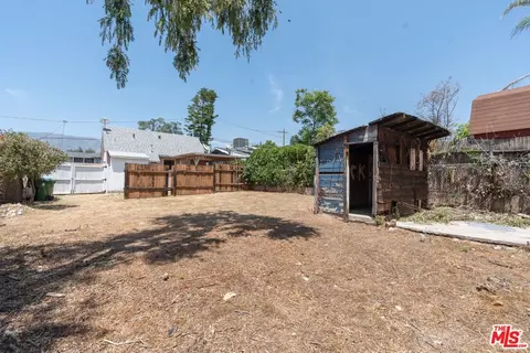 7624 Machrea St, Tujunga, CA 91042 photo 16