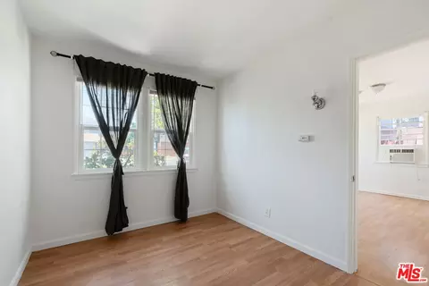 7624 Machrea St, Tujunga, CA 91042 photo 12