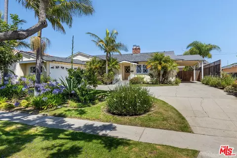 6020 S Corning Ave, Los Angeles, CA 90056