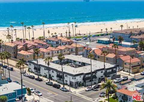 125 16th St, Huntington Beach, CA 92648