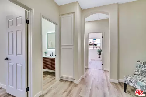Entry Way - 3600 Springridge Way, Palmdale, CA 93551 photo 5 of 7
