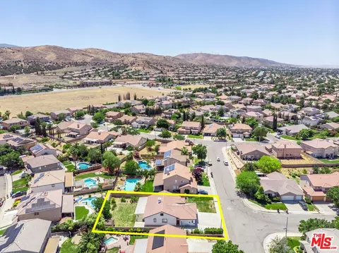 View/Area - 3600 Springridge Way, Palmdale, CA 93551 photo 6 of 8