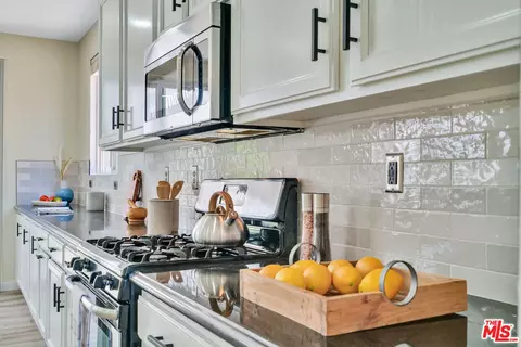 Kitchen - 3600 Springridge Way, Palmdale, CA 93551 photo 4 of 6