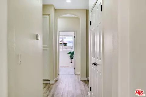Entry Way - 3600 Springridge Way, Palmdale, CA 93551 photo 4 of 7