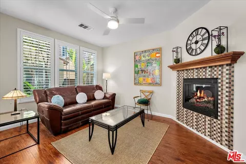 3618 W Luther, Inglewood, CA 90305