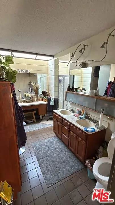 180 E Pepper Dr, Long Beach, CA 90807 photo 20