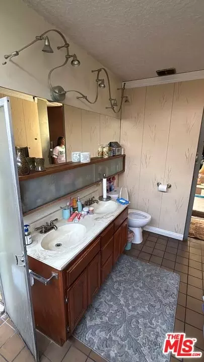 180 E Pepper Dr, Long Beach, CA 90807 photo 24
