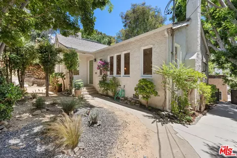 2116 Princeton Ave, Los Angeles, CA 90026