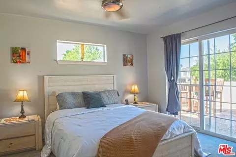 166 Comanche, Topanga, CA 90290 photo 17