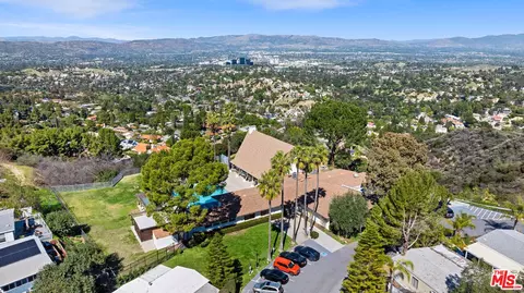 166 Comanche, Topanga, CA 90290 photo 36