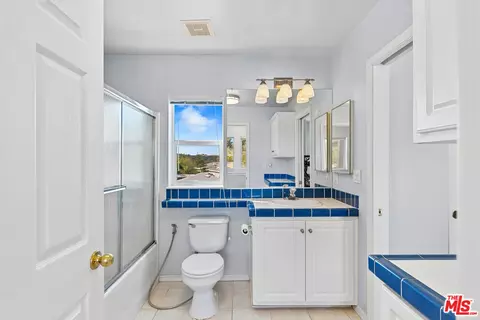 166 Comanche, Topanga, CA 90290 photo 18
