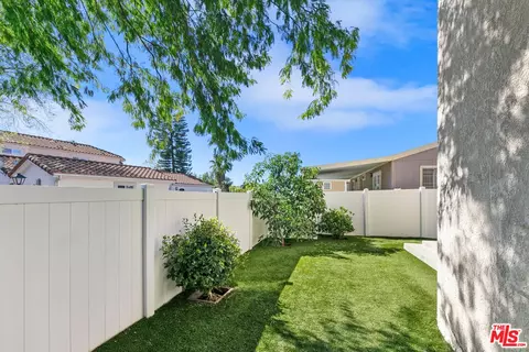 166 Comanche, Topanga, CA 90290 photo 10