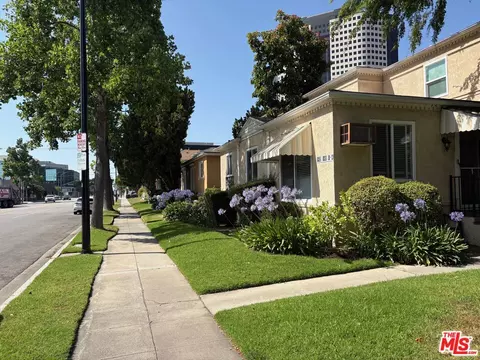 Exterior - 140 N Pass Ave, Burbank, CA 91505 photo 4 of 9