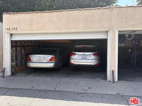 Exterior - 140 N Pass Ave, Burbank, CA 91505 photo 8 of 9