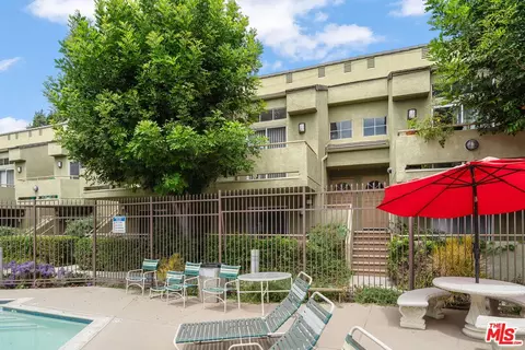 15349 Hunsaker Ave #G, Paramount, CA 90723