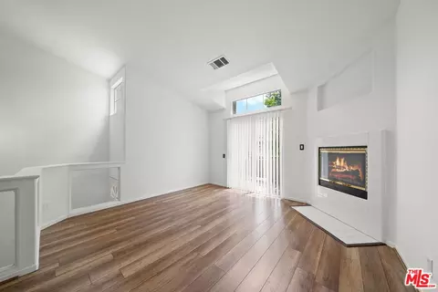 15349 Hunsaker Ave #G, Paramount, CA 90723 photo 6