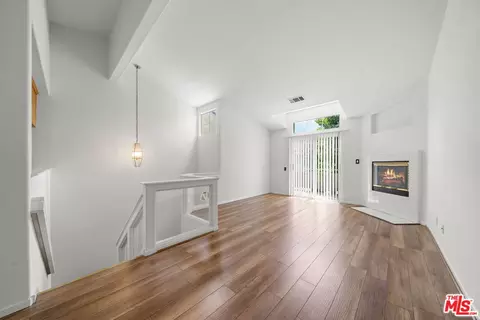 15349 Hunsaker Ave #G, Paramount, CA 90723 photo 5