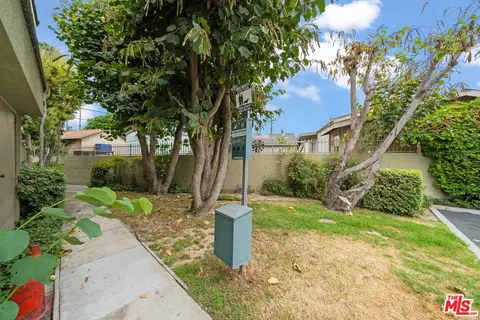 15349 Hunsaker Ave #G, Paramount, CA 90723 photo 32