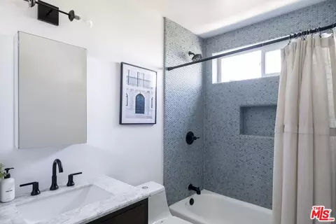 1320 Romulus Dr, Glendale, CA 91205 photo 24