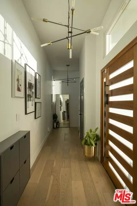 1320 Romulus Dr, Glendale, CA 91205 photo 6