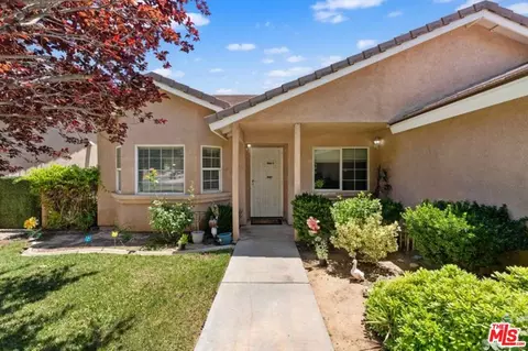 43656 5th St, Lancaster, CA 93535 photo 2