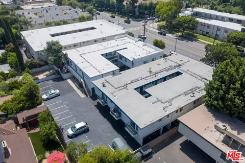 View/Area - 15115 Victory Blvd, Van Nuys, CA 91411 photo 15 of 16