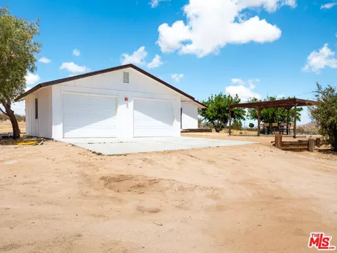 2677 Comer Ln, Landers, CA 92285 photo 31